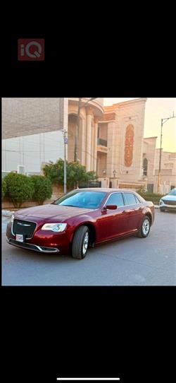 کرایسلەر 300